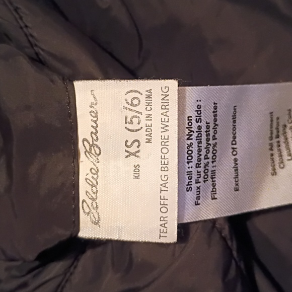 REVERSABLE Eddie Bauer Kids Puffer Jacket in Black with Yellow Accents - Picture 3 of 6